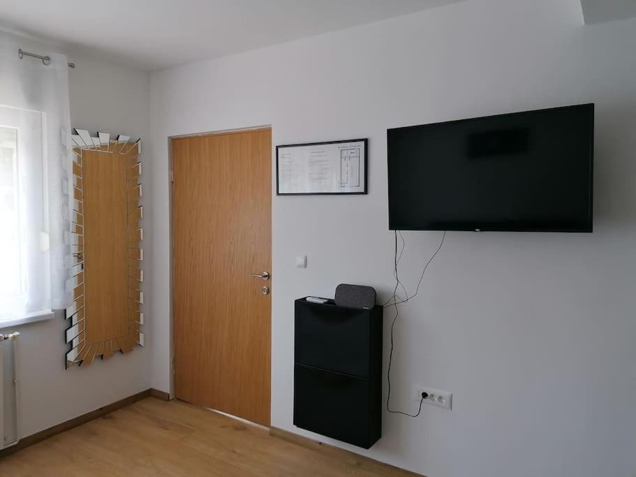 Modern In Dubec, Ideal For Couple Sesvete